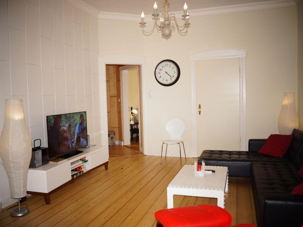 Lage! Im Herzen Von Einbeck! 3 Schlafzimmer, Garten! Apartment Einbeck